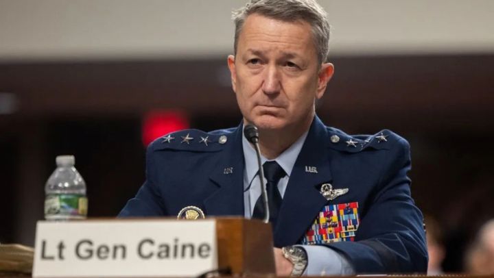 Schimbare la conducerea armatei americane. Cine este generalul Dan Caine, alegerea lui Trump