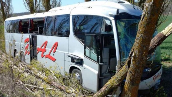Un mort și șapte răniți, în urma unui accident produs în Ucraina. Șoferul este moldovean