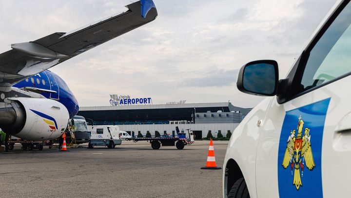 O inspectoare superioară a Postului Vamal de la aeroport are o avere nejustificată de peste 215 mii de lei