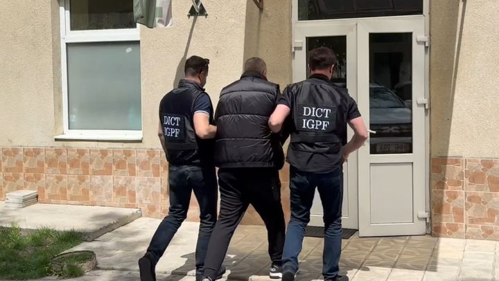 VIDEO/ Doi bărbați din Bender și Tiraspol, reținuți pentru organizarea migrației ilegale a ucrainenilor