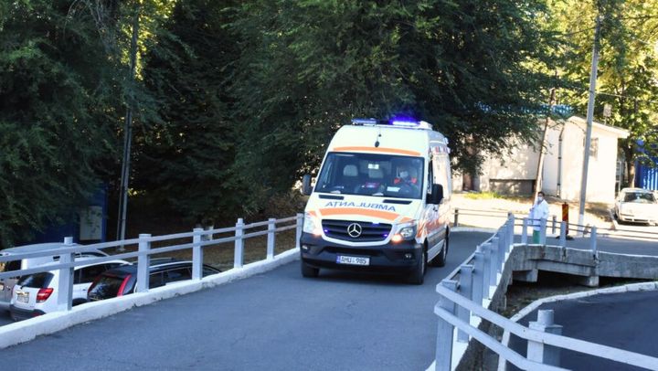 Un motociclist a murit pe patul de spital, în urma unui accident produs în capitală